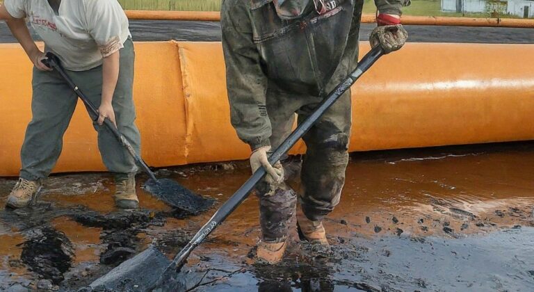 Оборудование для ликвидации разливов нефти на суше - классификация, порядок и условия использования