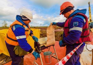 Какие сорбенты лучше всего работают при разливах нефти?